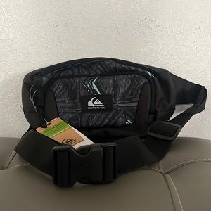 QUICKSILVER waist pack
